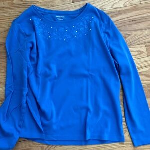 Long sleeve with sequins